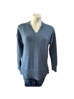 Philosophy Republic Clothing V-Neck Sweater - Blue - Size M